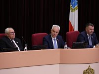 Саратовская областная Дума сократит бюджетные расходы на депутатов