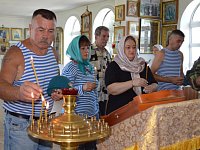 Помня об ушедших, помогая живым