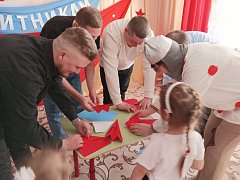 "Сказочные герои на страже Родины"