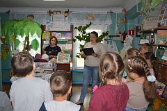 Детская библиотека провела информационный час в честь юбилея Петра Великого