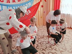 "Сказочные герои на страже Родины"
