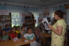 Воспитанники площадки посетили детскую библиотеку в канун Дня памяти и скорби