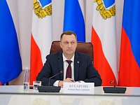 Глава региона Роман Бусаргин сообщил о реализации очередного этапа программы благоустройства территорий при больницах.