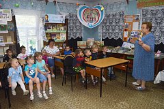 Воспитанники «Малышки» посетили библиотеку