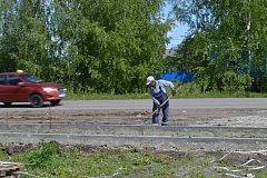 Активно идёт строительство тротуара на улице Ленина между ДК и катком