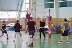 Прошли соревнования по волейболу, посвящённые памяти Г.А. Кирюхина