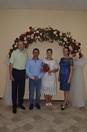 Пять пар сочетались браком в честь семьи, любви и верности 2022