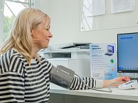 Жители Саратовской области могут подтвердить учётную запись на портале Госуслуг в почтовом отделении