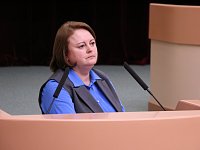 Детского омбудсмена призвали активизировать работу с депутатским корпусом