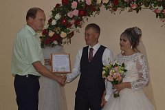 Пять пар сочетались браком в честь семьи, любви и верности 2022