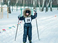Кто с блинами, а мы с лыжами!