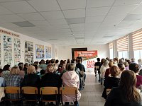 Сотрудники полиции приняли участие в общешкольном родительском собрании